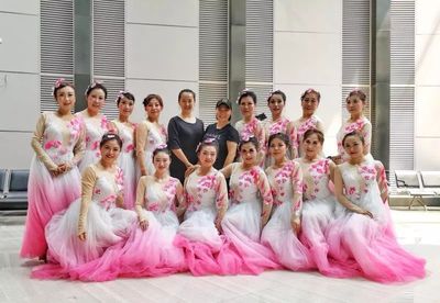 秋染中國賞西安丨白鹿原影視城中秋名家薈萃，好戲連臺話家風